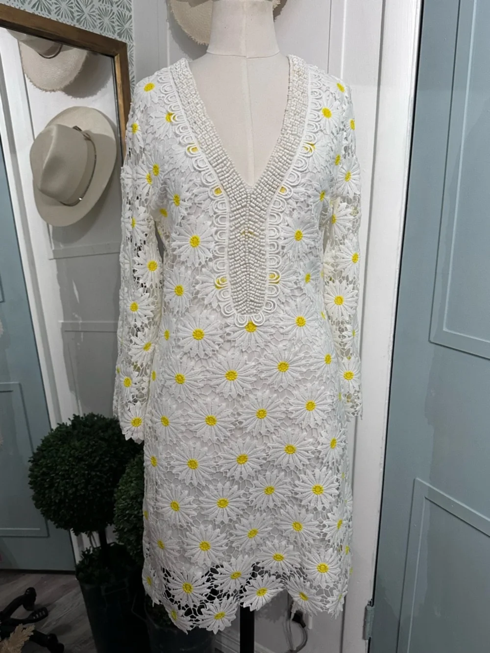 Boston Proper Daisy Lace Tunic Dress Long Sleeve Mini Size Small - Picture 3 of 12